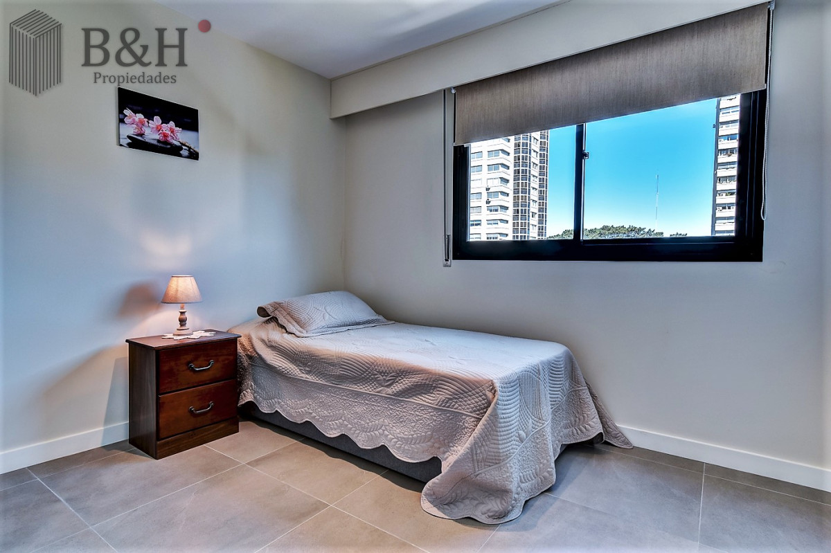 Apartamento ID.1533 - Alquiler temporario de Apartamento 2 dormitorios en Roosevelt, Punta del Este.