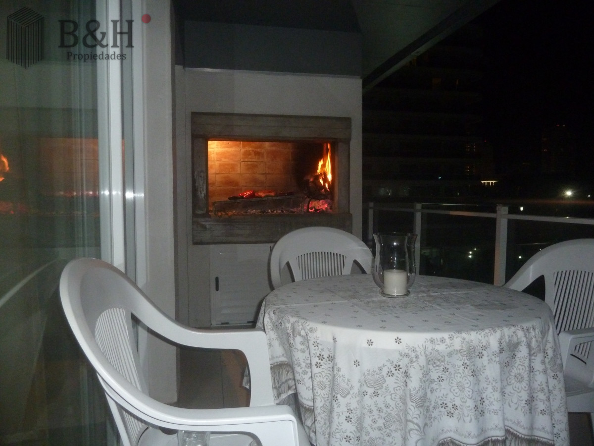 Apartamento ID.1513 - Apartamento de 2 dormitorios en torre manhattan! LA PASTORA