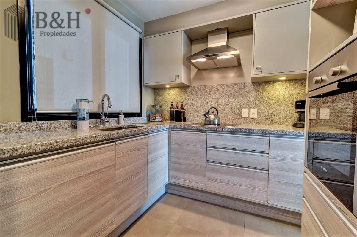 Apartamento ID.1533 - Alquiler temporario de Apartamento 2 dormitorios en Roosevelt, Punta del Este.