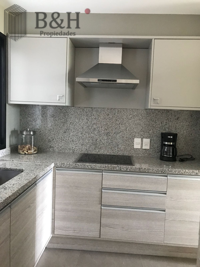 Apartamento ID.1533 - Alquiler temporario de Apartamento 2 dormitorios en Roosevelt, Punta del Este.