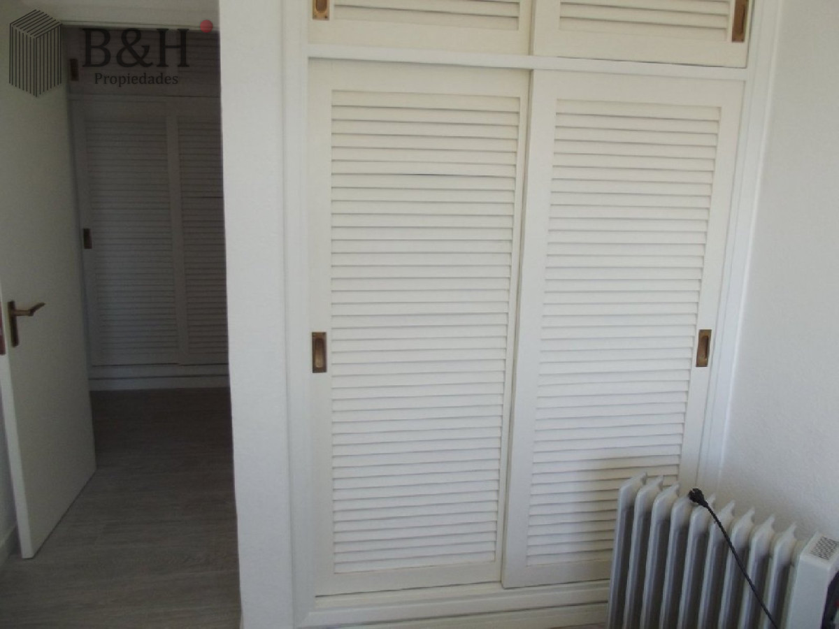 Apartamento ID.2426 - Venta apartamento 3 dormitorios, Península, Punta del Este.