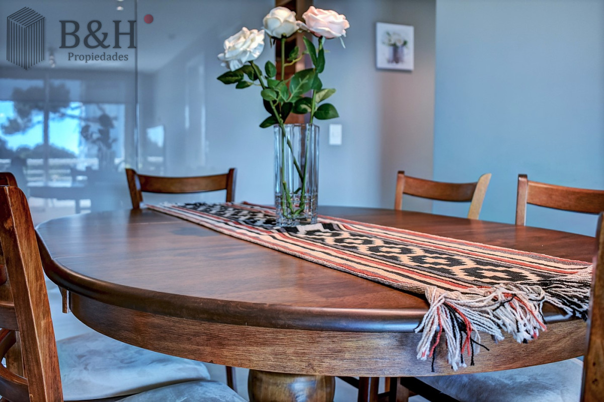 Apartamento ID.1533 - Alquiler temporario de Apartamento 2 dormitorios en Roosevelt, Punta del Este.