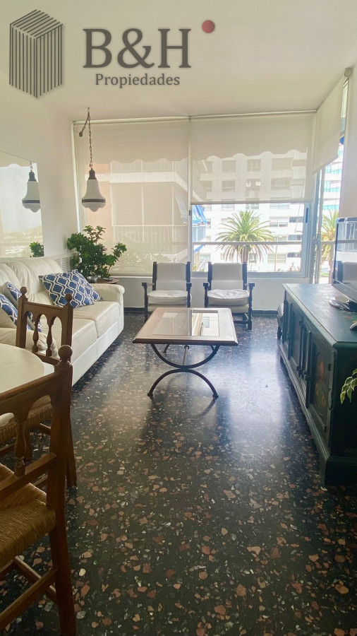 Apartamento ID.2163 - Alquiler invernal de apartamento en La Península, Punta del Este