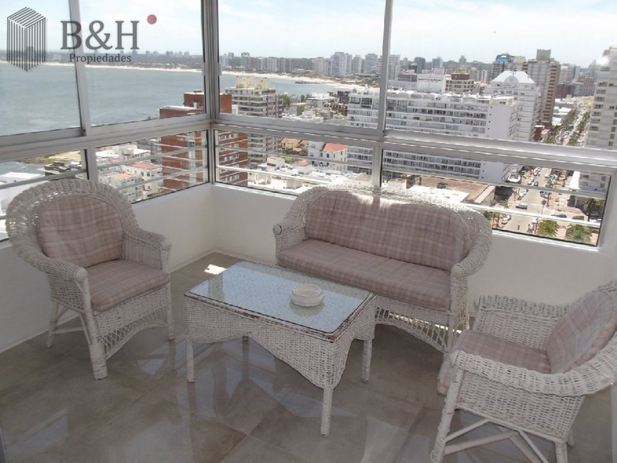 Apartamento ID.2426 - Venta apartamento 3 dormitorios, Península, Punta del Este.