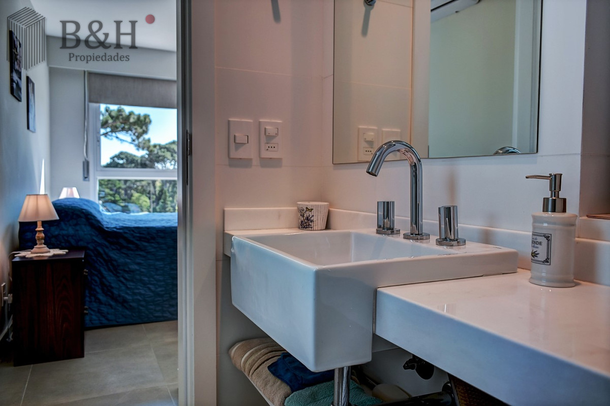 Apartamento ID.1533 - Alquiler temporario de Apartamento 2 dormitorios en Roosevelt, Punta del Este.