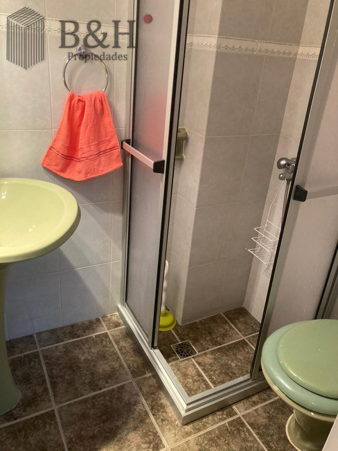 Apartamento ID.4794 - Alquiler temporario de Apartamento de 4 dormitorios en Playa Mansa, Punta del Este