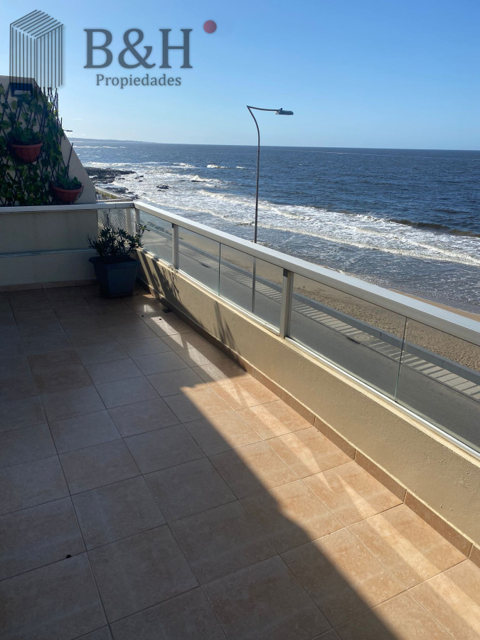 Excelente apartamento en alquiler de 2 dormitorios - BYH2315A