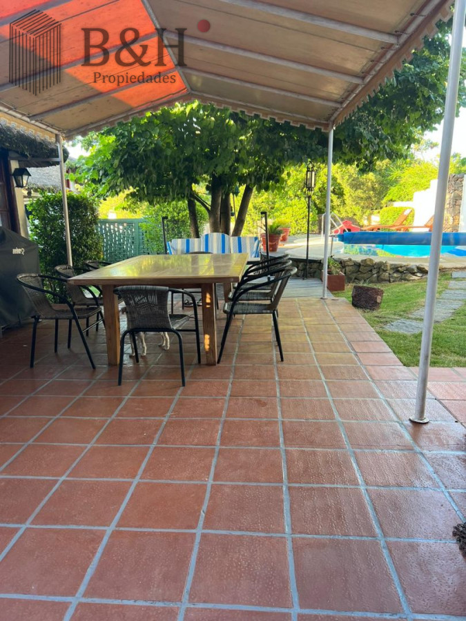 Casa ID.2245 - Venta de casa de 3 dormitorios en Pinares, Punta del Este