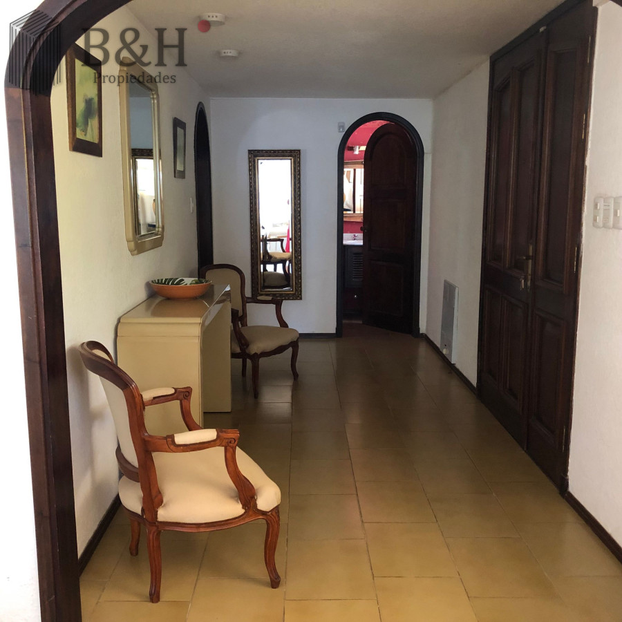 Casa ID.1578 - CASA DE 7 DORMITORIOS LUGANO