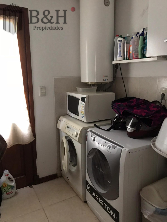Casa ID.706 - Venta de Casa 4 dormitorios en Beverly Hills, Punta del Este.
