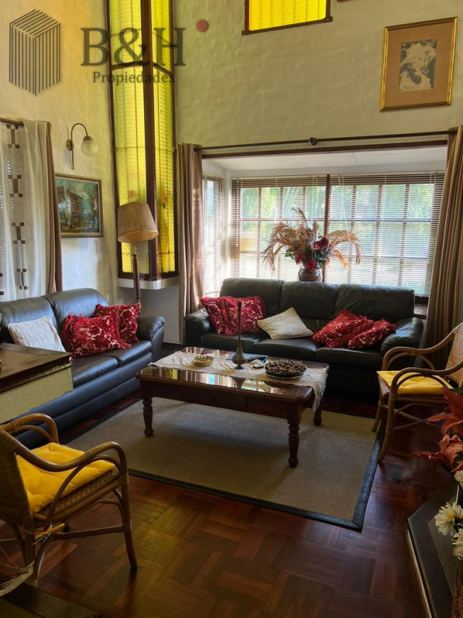 Casa ID.2245 - Venta de casa de 3 dormitorios en Pinares, Punta del Este