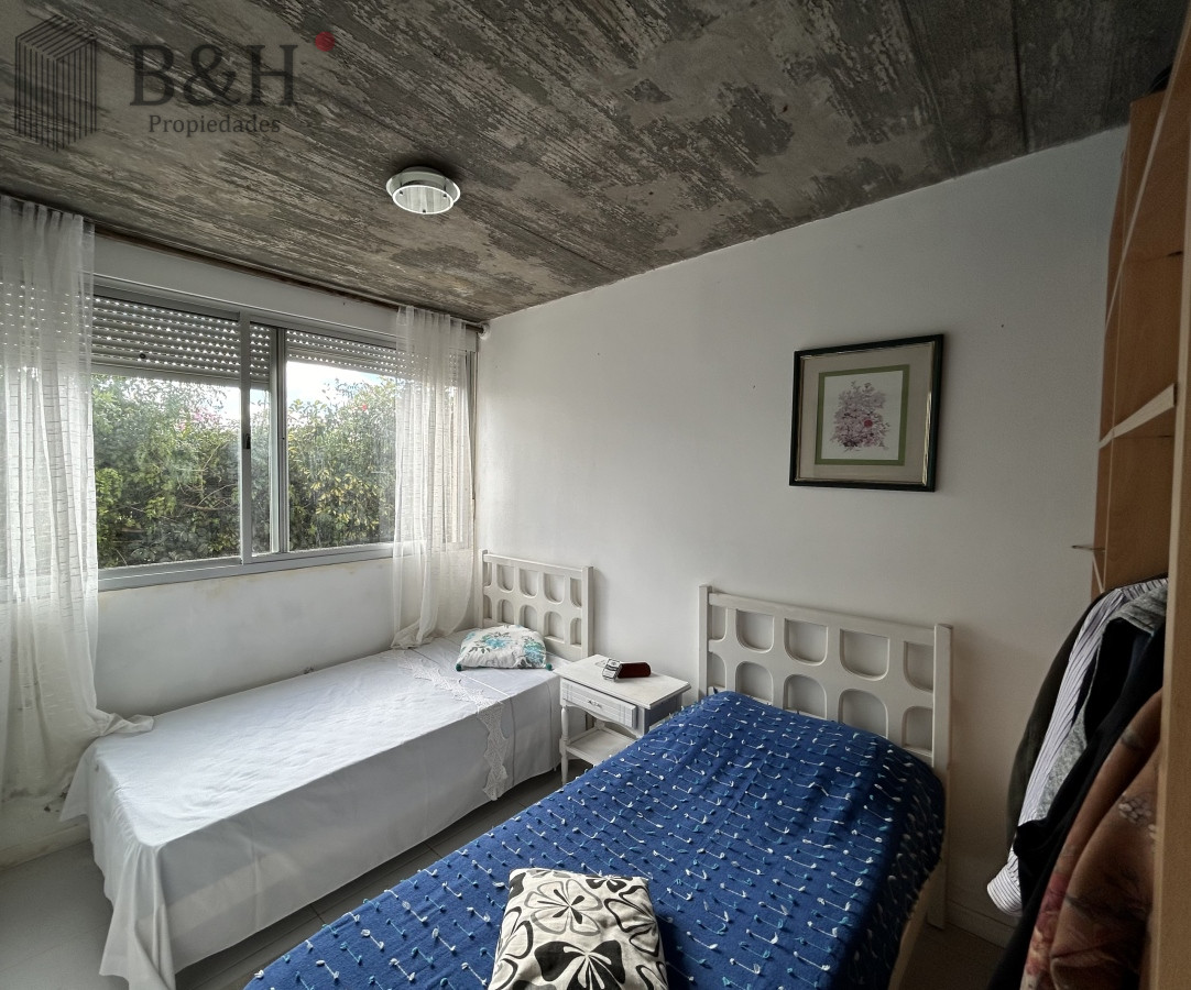 Casa ID.2695 - Alquiler anual de casa de 3 dormitorios en Balneario Buenos Aires 