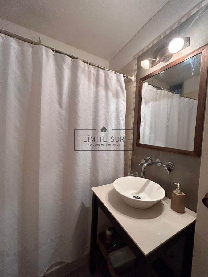 Apartamento ID.167 - Venta de apartamento de dos dormitorios en Playa Mansa, Punta del Este, Uruguay 