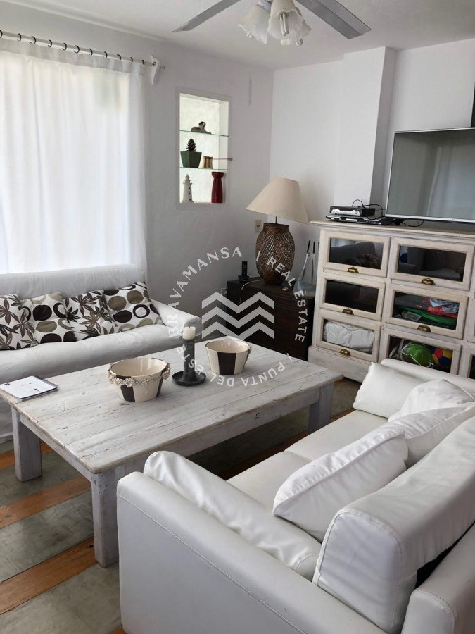Casa ID.515 - Casa de 5 dormitorios en Montoya, Punta del Este