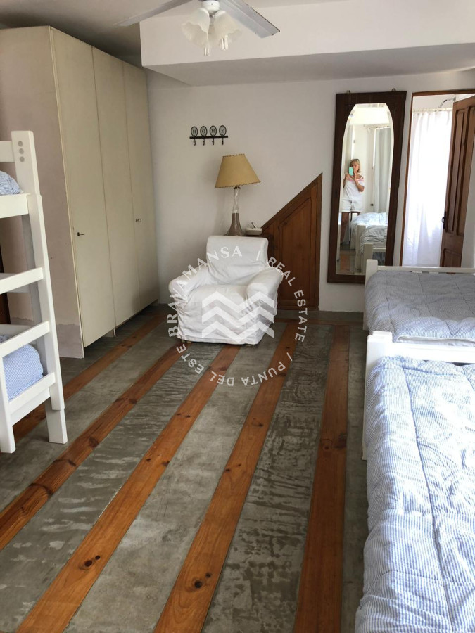 Casa ID.515 - Casa de 5 dormitorios en Montoya, Punta del Este