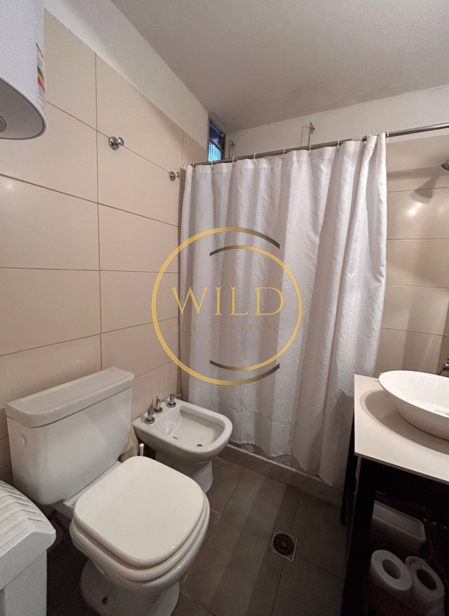 Apartamento ID.2323 - Venta de apartamento de dos dormitorios en Playa Mansa, Punta del Este, Uruguay 