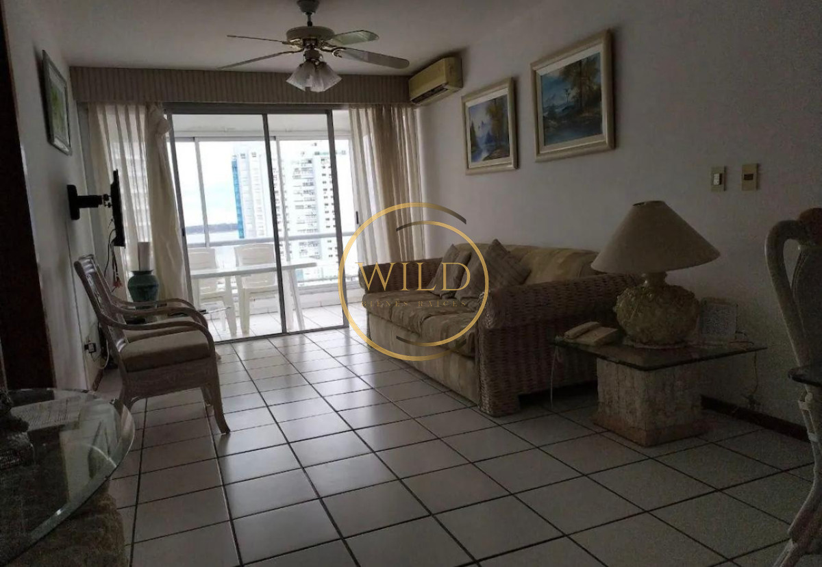 Apartamento ID.2056 - APARTAMENTO EN ALQUILER ANUAL