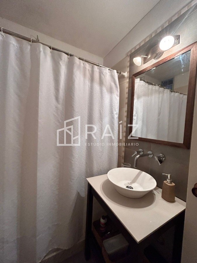 Apartamento ID.10163 - Venta de apartamento de dos dormitorios en Playa Mansa, Punta del Este, Uruguay 