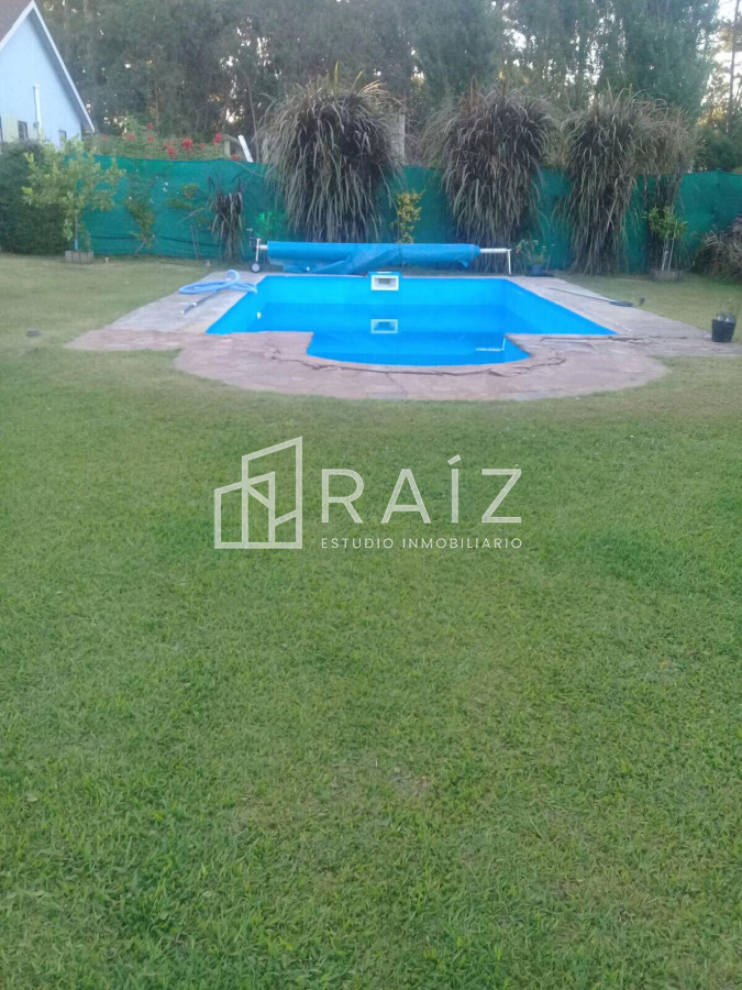 Casa ID.11114 - VENTA CASA 4 DORMITORIOS BEVERLY HILLS