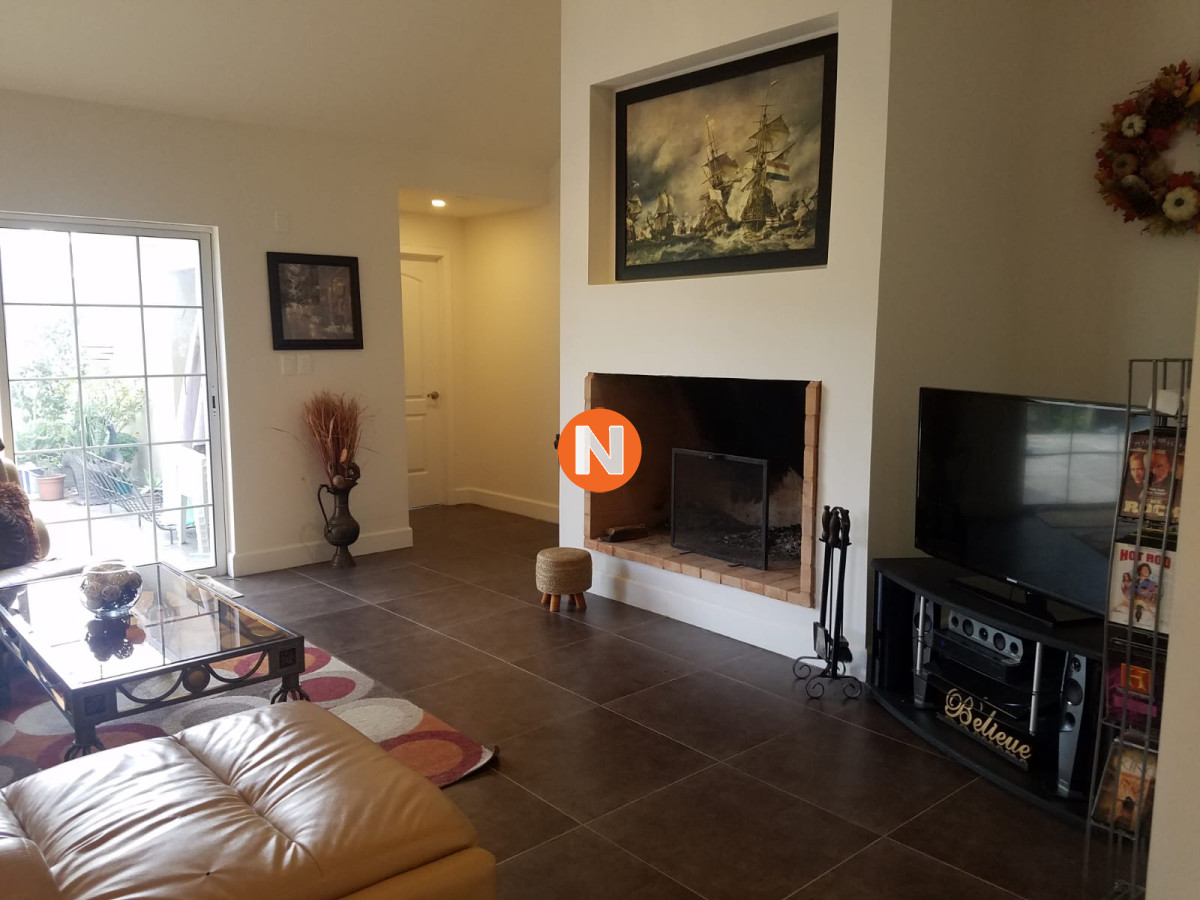 Casa Ref.222542 - Venta de Casa, en Cumbres de Carrasco