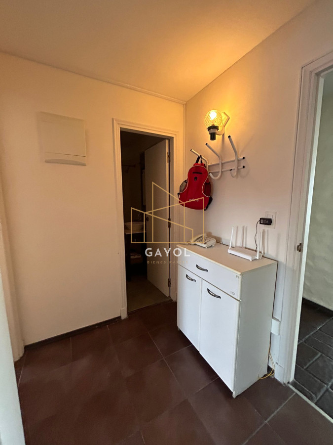 Apartamento ID.666 - Venta de apartamento de dos dormitorios en Playa Mansa, Punta del Este, Uruguay 