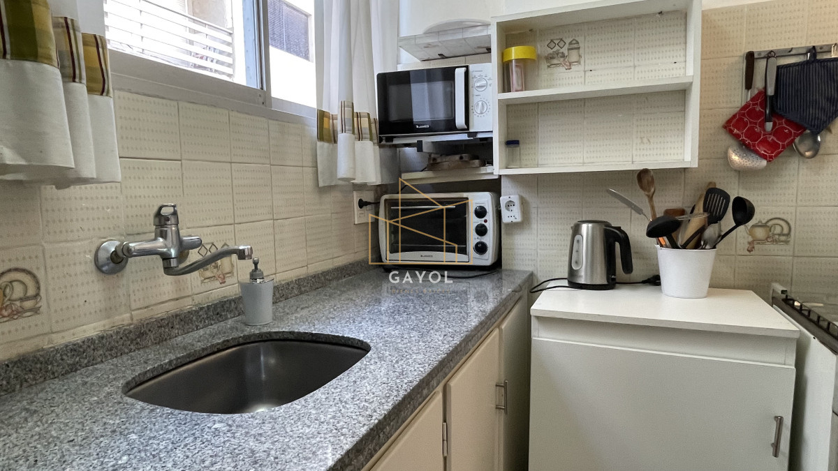 Apartamento ID.666 - Venta de apartamento de dos dormitorios en Playa Mansa, Punta del Este, Uruguay 