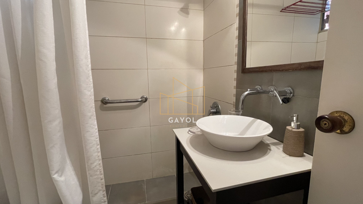 Apartamento ID.666 - Venta de apartamento de dos dormitorios en Playa Mansa, Punta del Este, Uruguay 