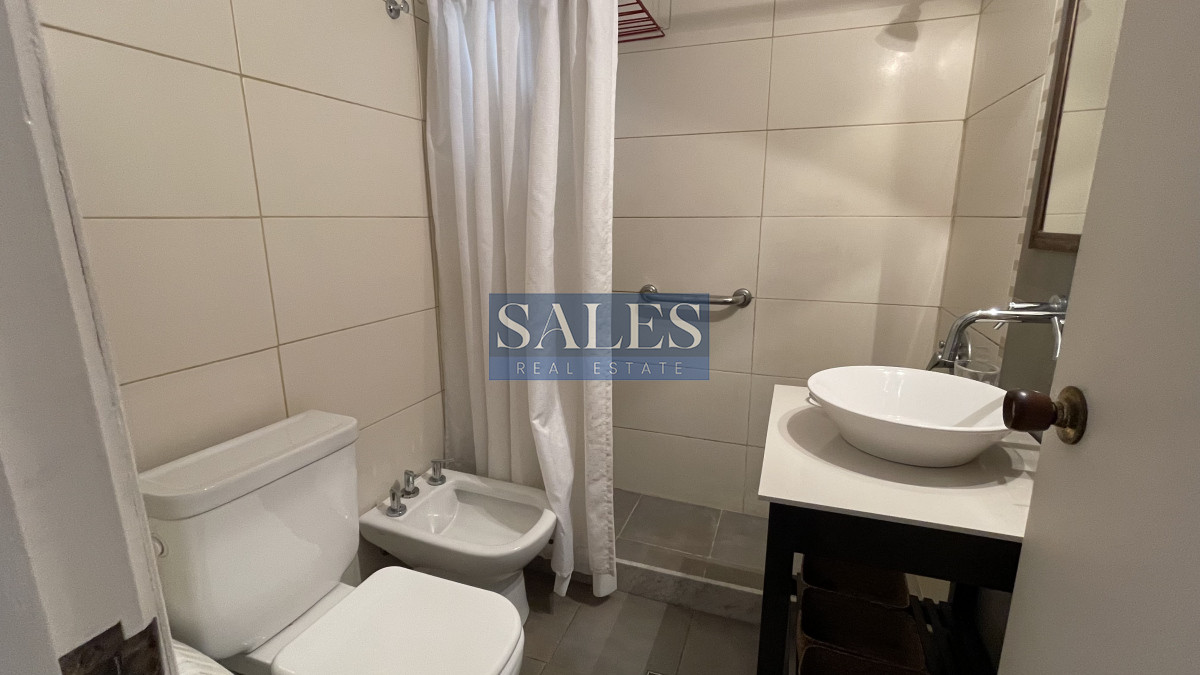 Apartamento ID.1252 - Venta de apartamento de dos dormitorios en Playa Mansa, Punta del Este, Uruguay 