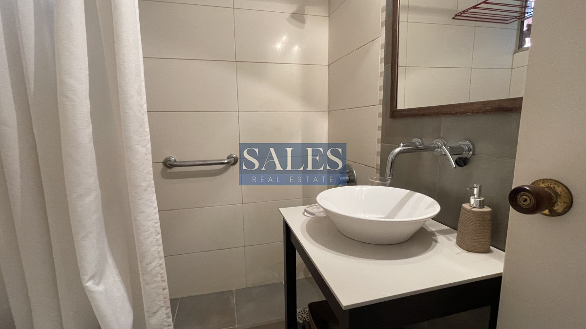 Apartamento ID.1252 - Venta de apartamento de dos dormitorios en Playa Mansa, Punta del Este, Uruguay 