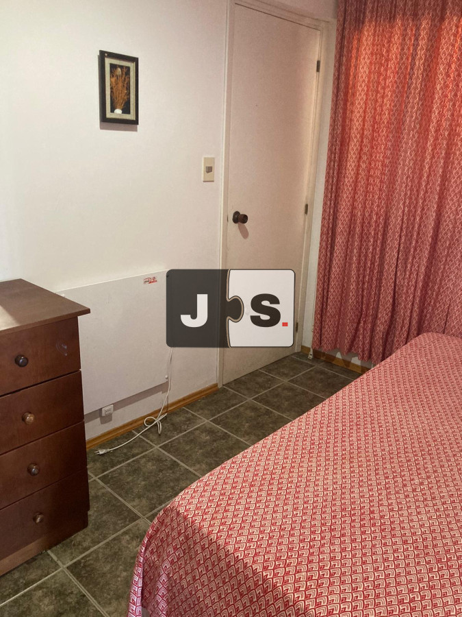 Apartamento ID.3440 - Venta de Apartamento de 4 dormitorios en Playa Mansa, Punta del Este