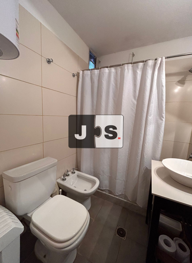 Apartamento ID.3439 - Venta de apartamento de dos dormitorios en Playa Mansa, Punta del Este, Uruguay 