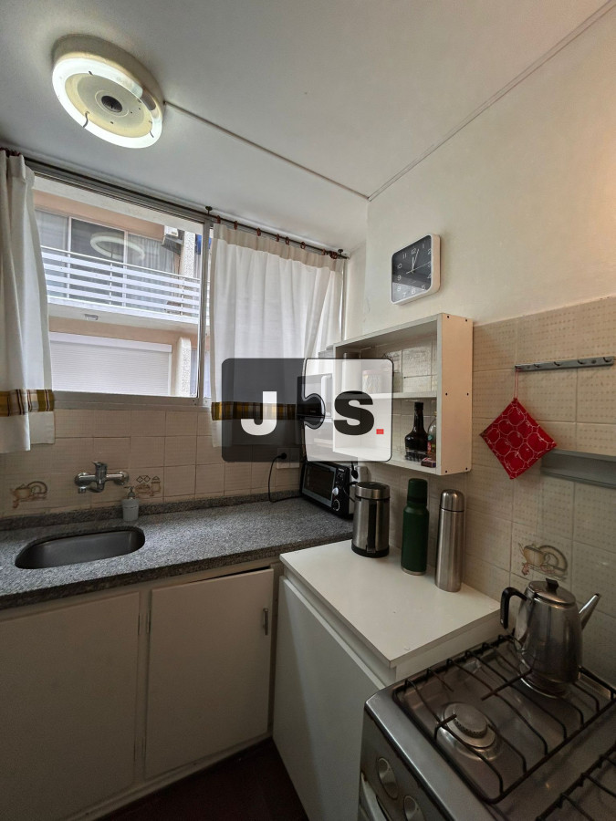 Apartamento ID.3439 - Venta de apartamento de dos dormitorios en Playa Mansa, Punta del Este, Uruguay 