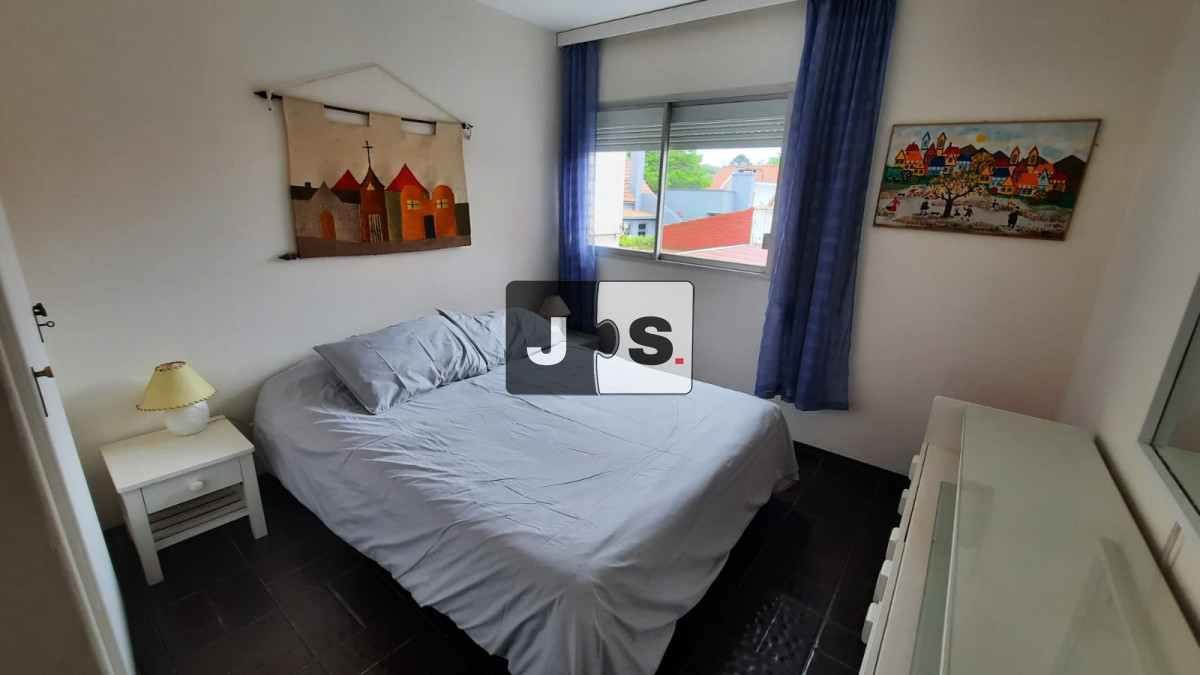 Apartamento ID.3439 - Venta de apartamento de dos dormitorios en Playa Mansa, Punta del Este, Uruguay 