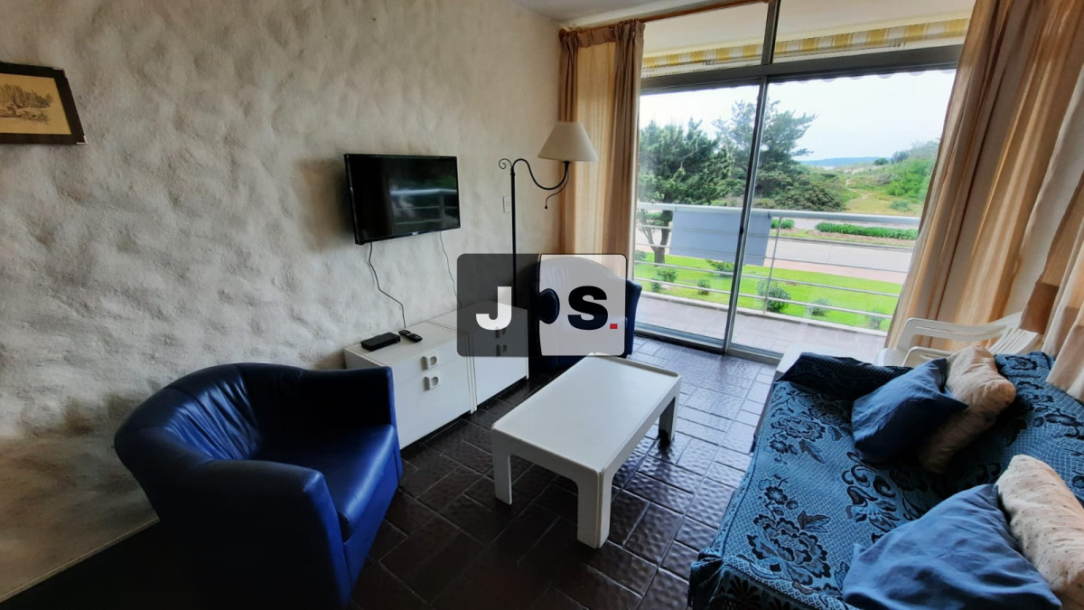 Apartamento ID.3439 - Venta de apartamento de dos dormitorios en Playa Mansa, Punta del Este, Uruguay 