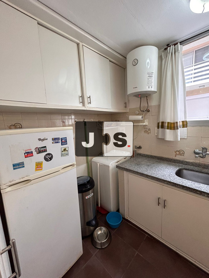 Apartamento ID.3439 - Venta de apartamento de dos dormitorios en Playa Mansa, Punta del Este, Uruguay 