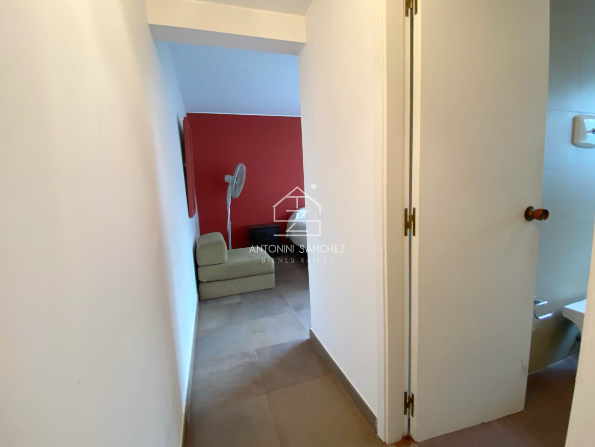 Apartamento ID.992 - Venta de Apartamento 2 dormitorios en Playa Mansa, Punta del Este.
