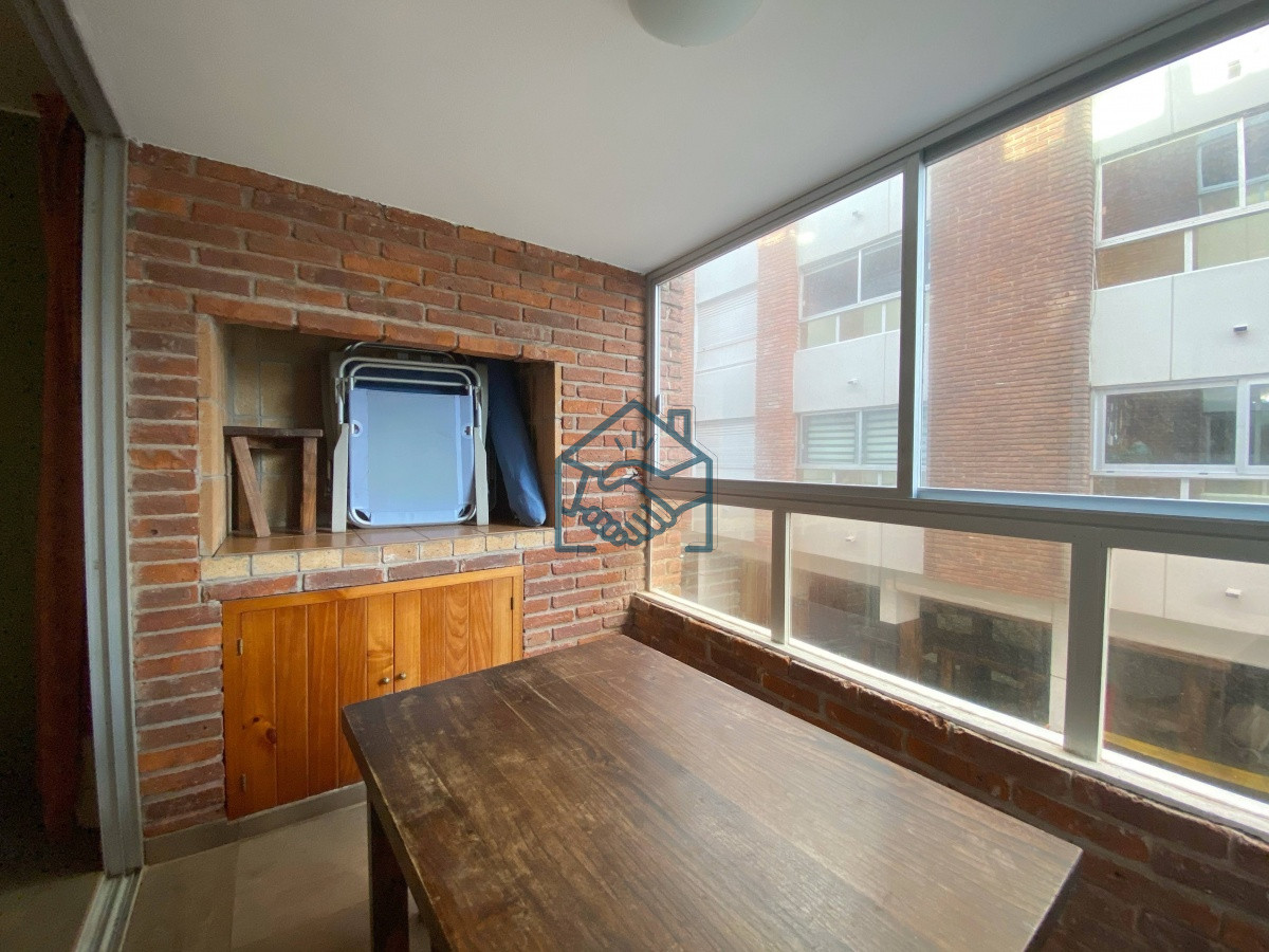 Apartamento ID.930/Venta-de-Apartamento-2-dormitorios-en-Playa-Mansa,-Punta-del-Este. - Venta de Apartamento 2 dormitorios en Playa Mansa, Punta del Este.