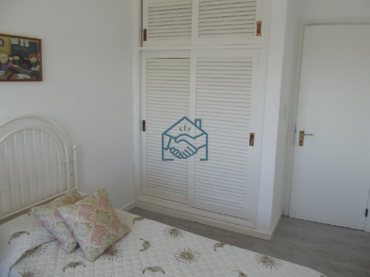 Apartamento ID.396/Venta-apartamento-3-dormitorios,-Península,-Punta-del-Este. - Venta apartamento 3 dormitorios, Península, Punta del Este.