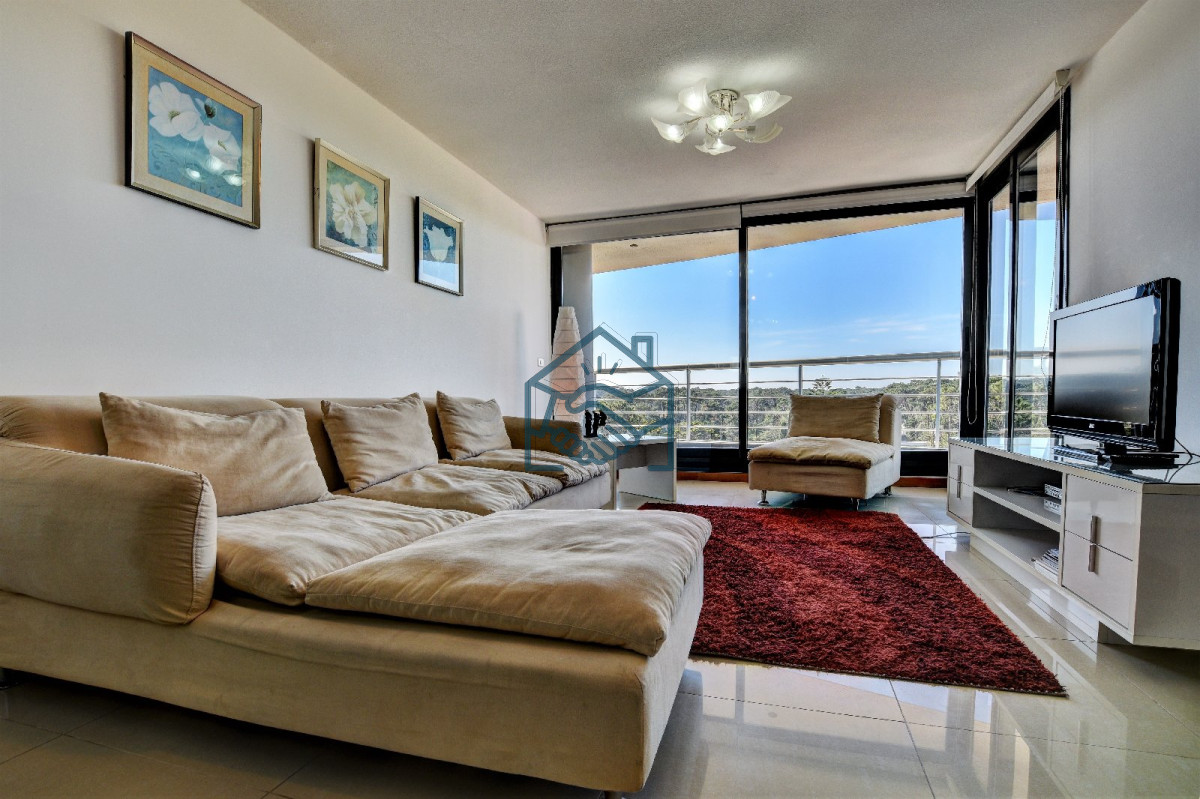 Apartamento ID.899/Venta-de-Apartamento-3-dormitorios-en-Roosevelt,-Punta-del-Este. - Venta de Apartamento 3 dormitorios en Roosevelt, Punta del Este.