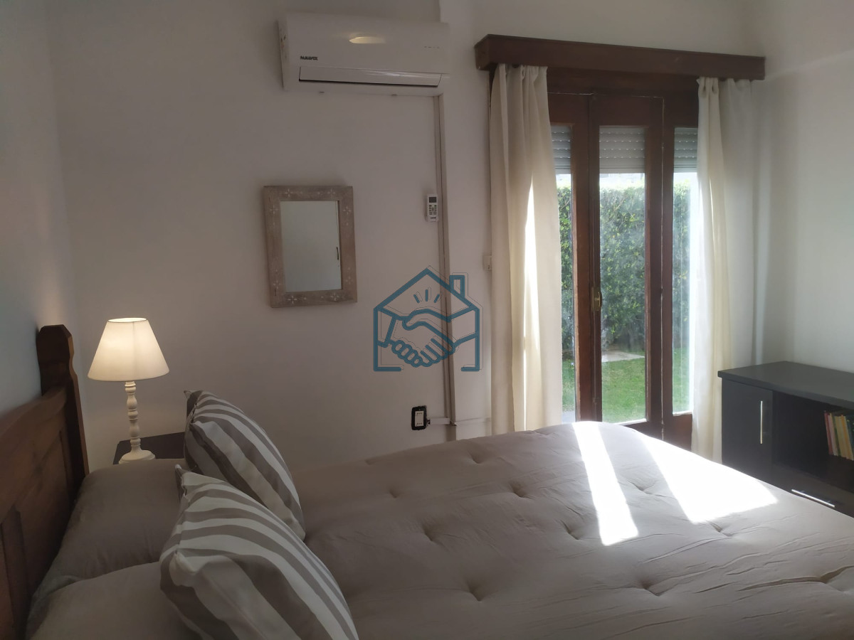 Apartamento ID.1252/Apartamento-1-y-12-dormitorios,-Punta-del-Este - Apartamento 1 y 12 dormitorios, Punta del Este