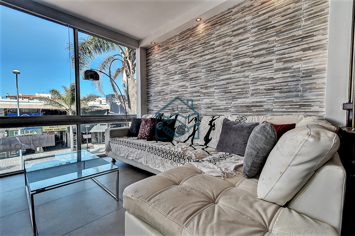 Apartamento ID.1322/Venta-de-Apartamento-3-dormitorios-en-Península,-Punta-del-Este. - Venta de Apartamento 3 dormitorios en Península, Punta del Este.