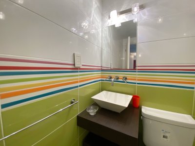 Apartamento ID.930/Venta-de-Apartamento-2-dormitorios-en-Playa-Mansa,-Punta-del-Este. - Venta de Apartamento 2 dormitorios en Playa Mansa, Punta del Este.