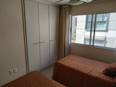 Apartamento ID.793/_00598-42448056Venta-de-Apartamento-3-dormitorios-en-Península,-Punta-del-Este. - _00598 42448056Venta de Apartamento 3 dormitorios en Península, Punta del Este.