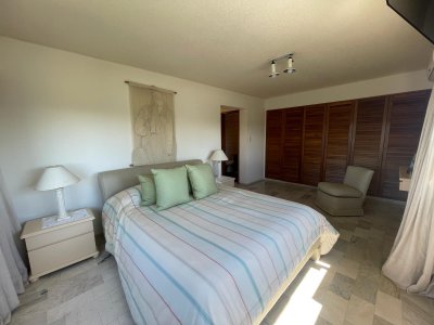 Apartamento ID.1317/Venta-de-apartamento-3-dormitorios-en-Roosevelt,-Punta-del-Este. - Venta de apartamento 3 dormitorios en Roosevelt, Punta del Este.