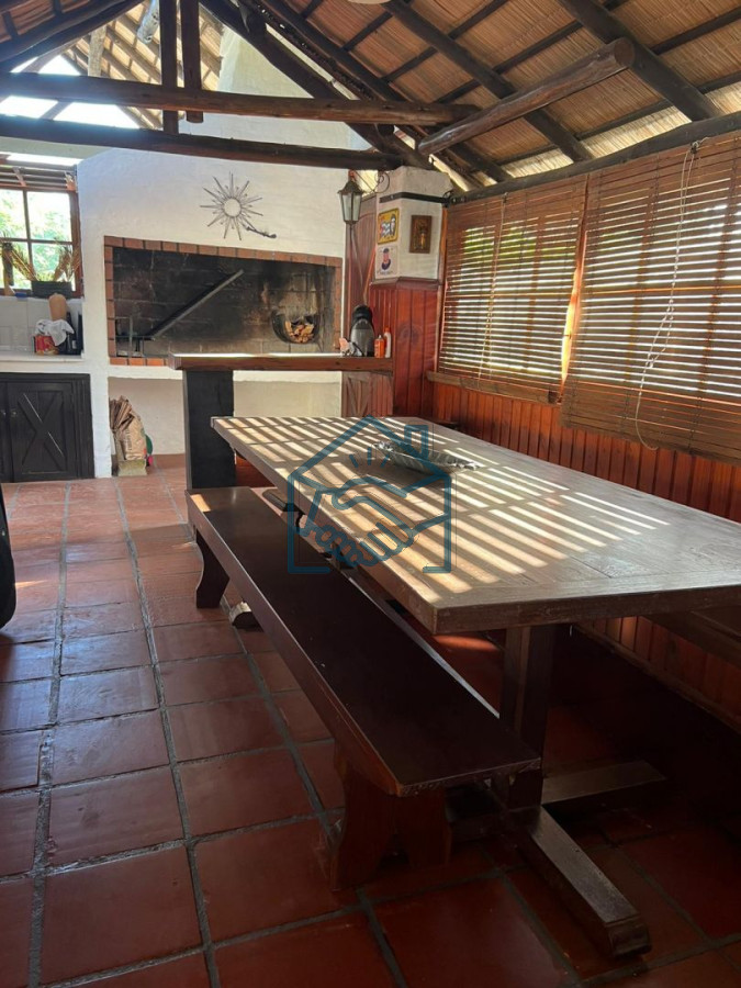 Casa ID.745/Venta-de-casa-de-3-dormitorios-en-Pinares,-Punta-del-Este - Venta de casa de 3 dormitorios en Pinares, Punta del Este