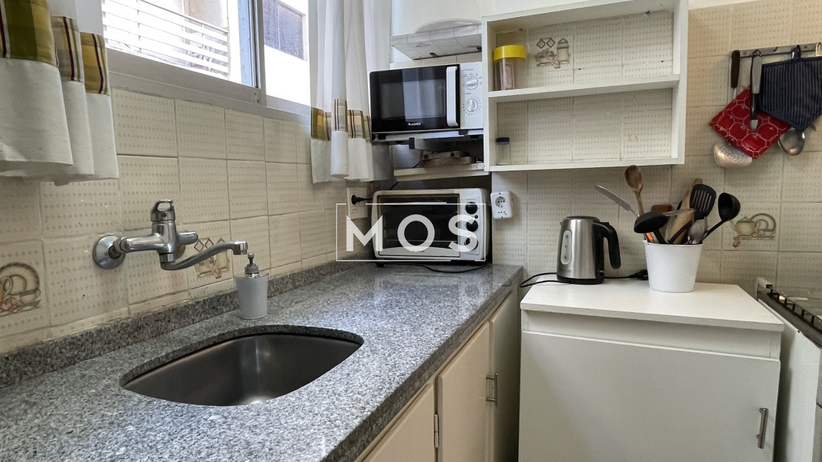 Apartamento ID.2812 - Venta de apartamento de dos dormitorios en Playa Mansa, Punta del Este, Uruguay 