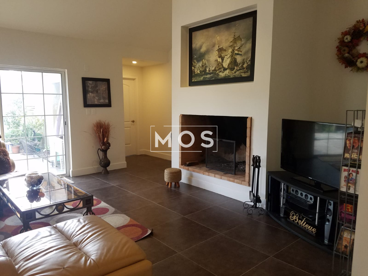 Casa ID.2489 - Venta de Casa, en Cumbres de Carrasco