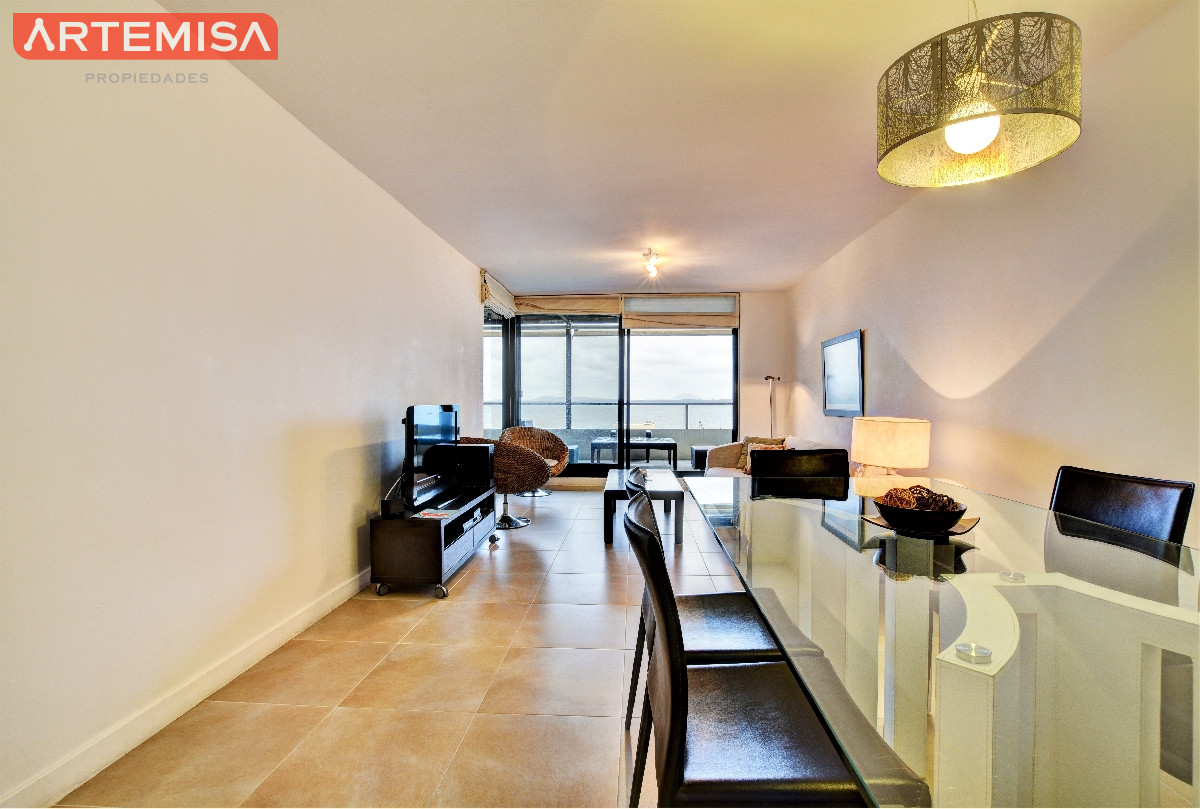 Apartamento ID.633 - Venta de Apartamento, 2 dormitorios. Punta Ballena, Punta del Este. 