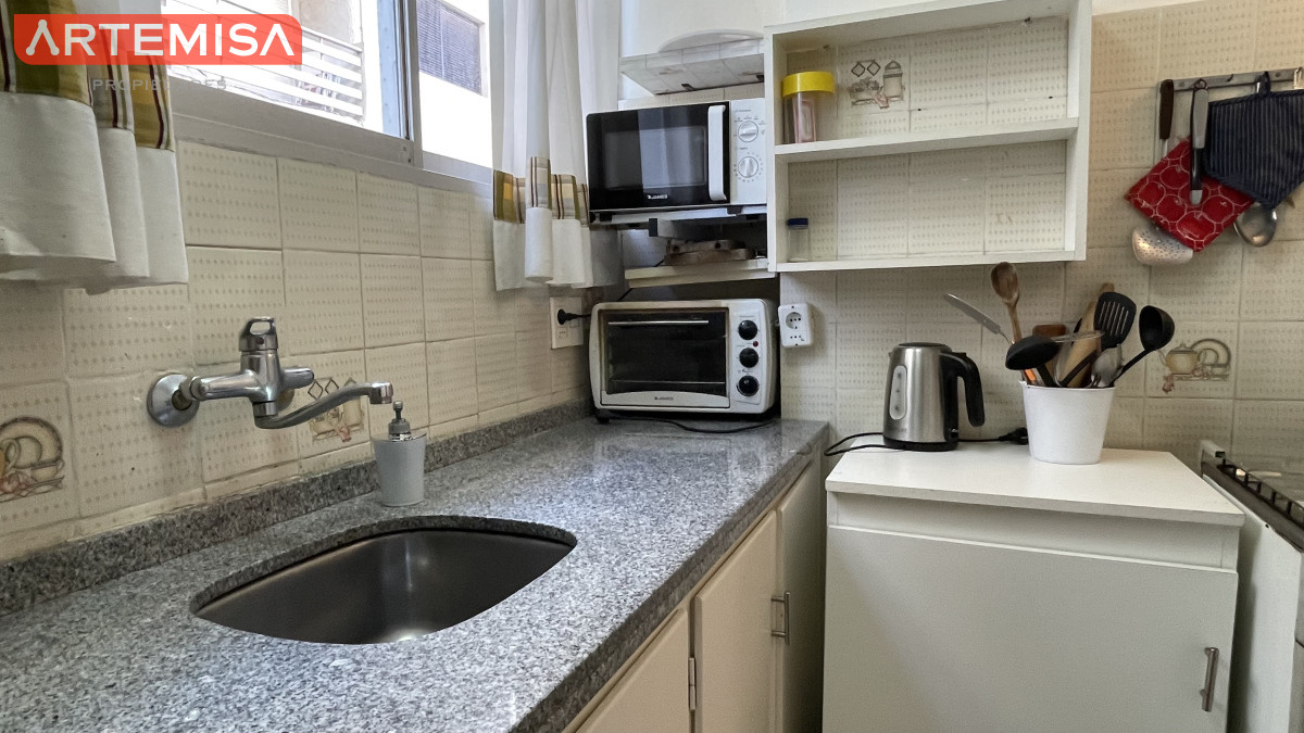 Apartamento ID.623 - Venta de apartamento de dos dormitorios en Playa Mansa, Punta del Este, Uruguay 