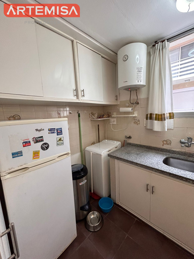 Apartamento ID.623 - Venta de apartamento de dos dormitorios en Playa Mansa, Punta del Este, Uruguay 